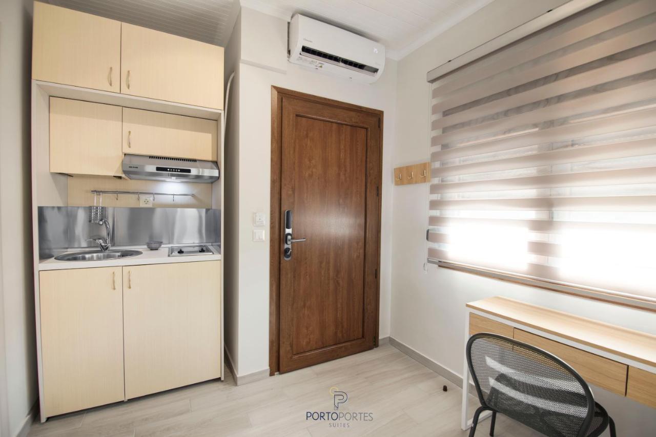 Porto Portes Suites Néa Poteídaia Eksteriør bilde