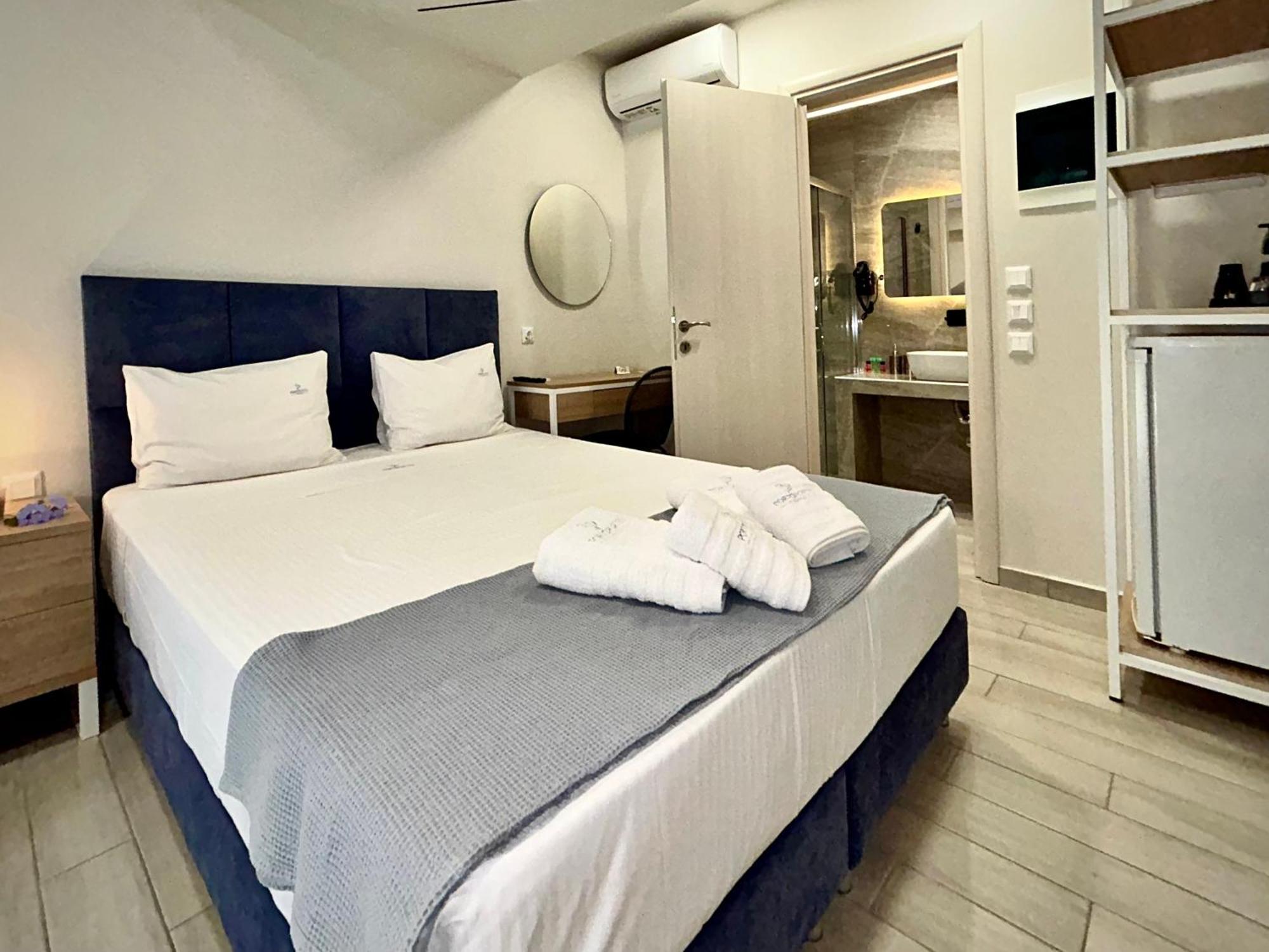 Porto Portes Suites Néa Poteídaia Eksteriør bilde