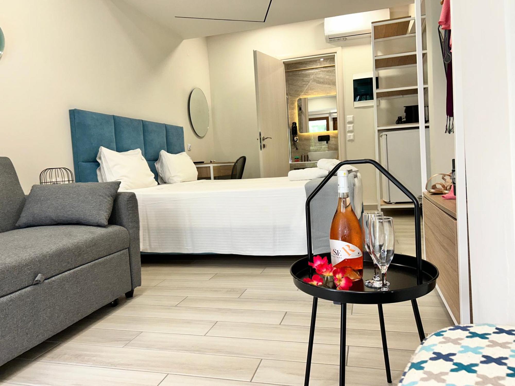 Porto Portes Suites Néa Poteídaia Eksteriør bilde
