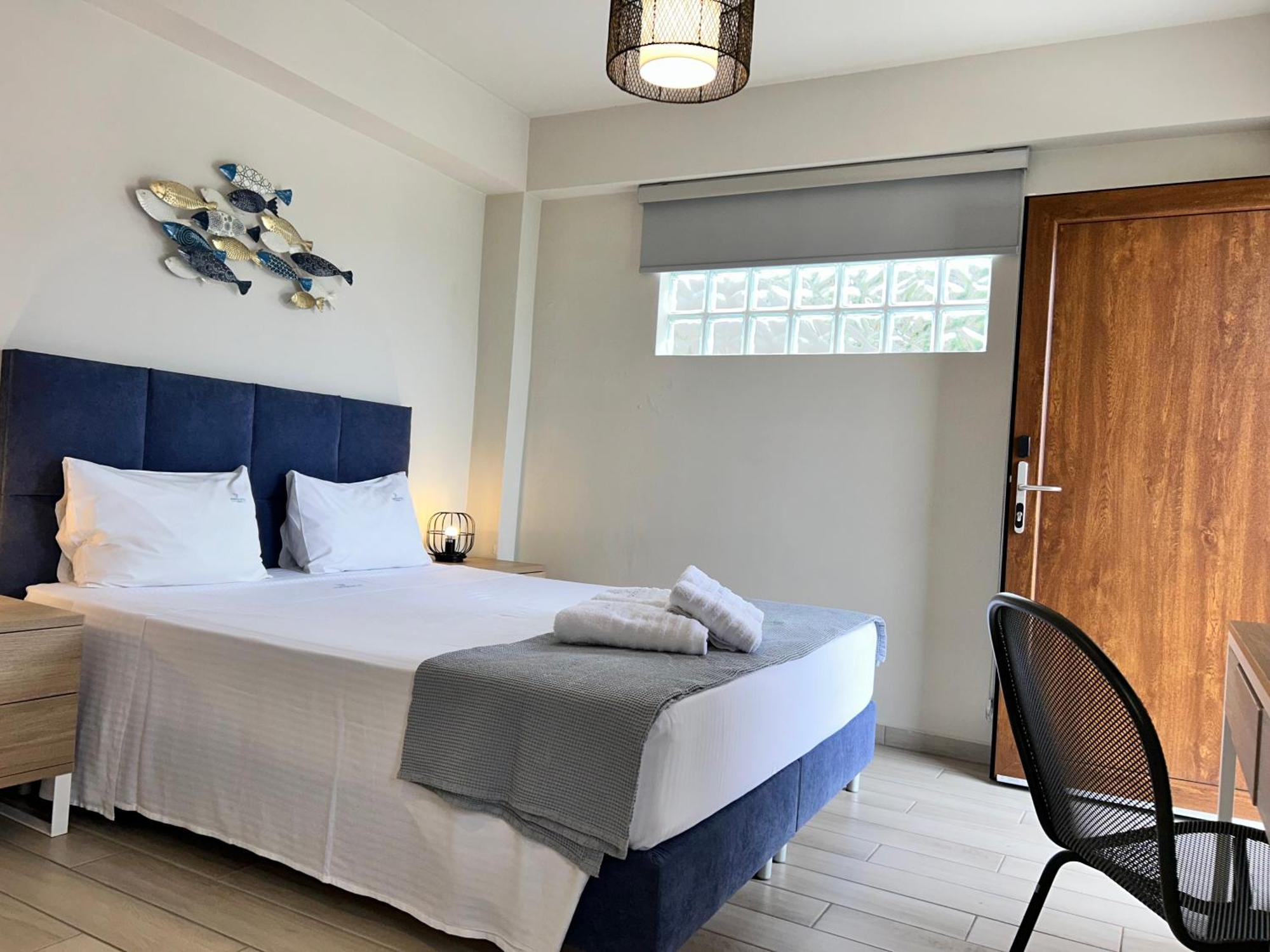 Porto Portes Suites Néa Poteídaia Eksteriør bilde