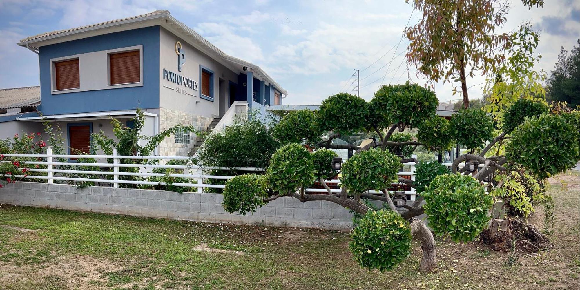 Porto Portes Suites Néa Poteídaia Eksteriør bilde